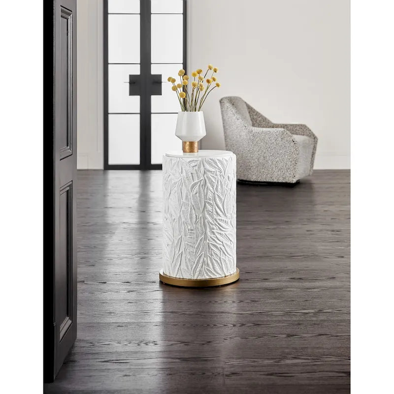 16" Round Quartz Top Accent Table with Leaf Motif & Gold Base